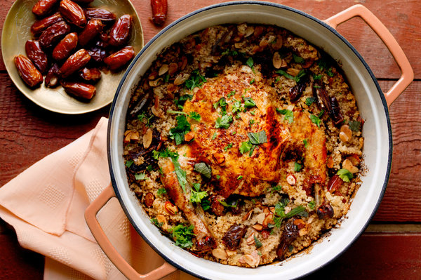 Couscous with chicken and Medjoul dates
